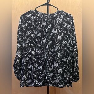 Uniqlo Black and White Floral Blouse